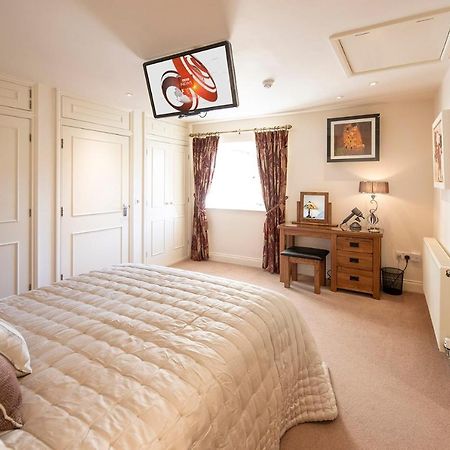 Oberon River View Apartment Bourton-on-the-Water Exterior foto